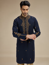 Navy blue men mughal jaal embroidered kurta suit