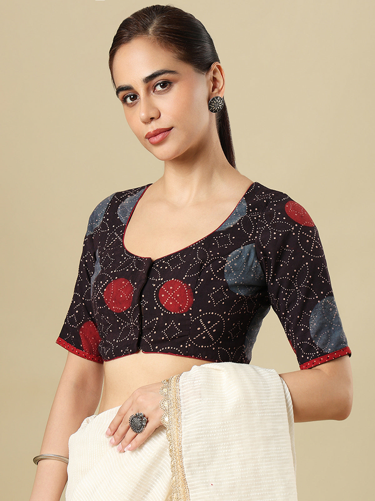 Multicolour cotton printed blouse with round neckline and elbow sleeves