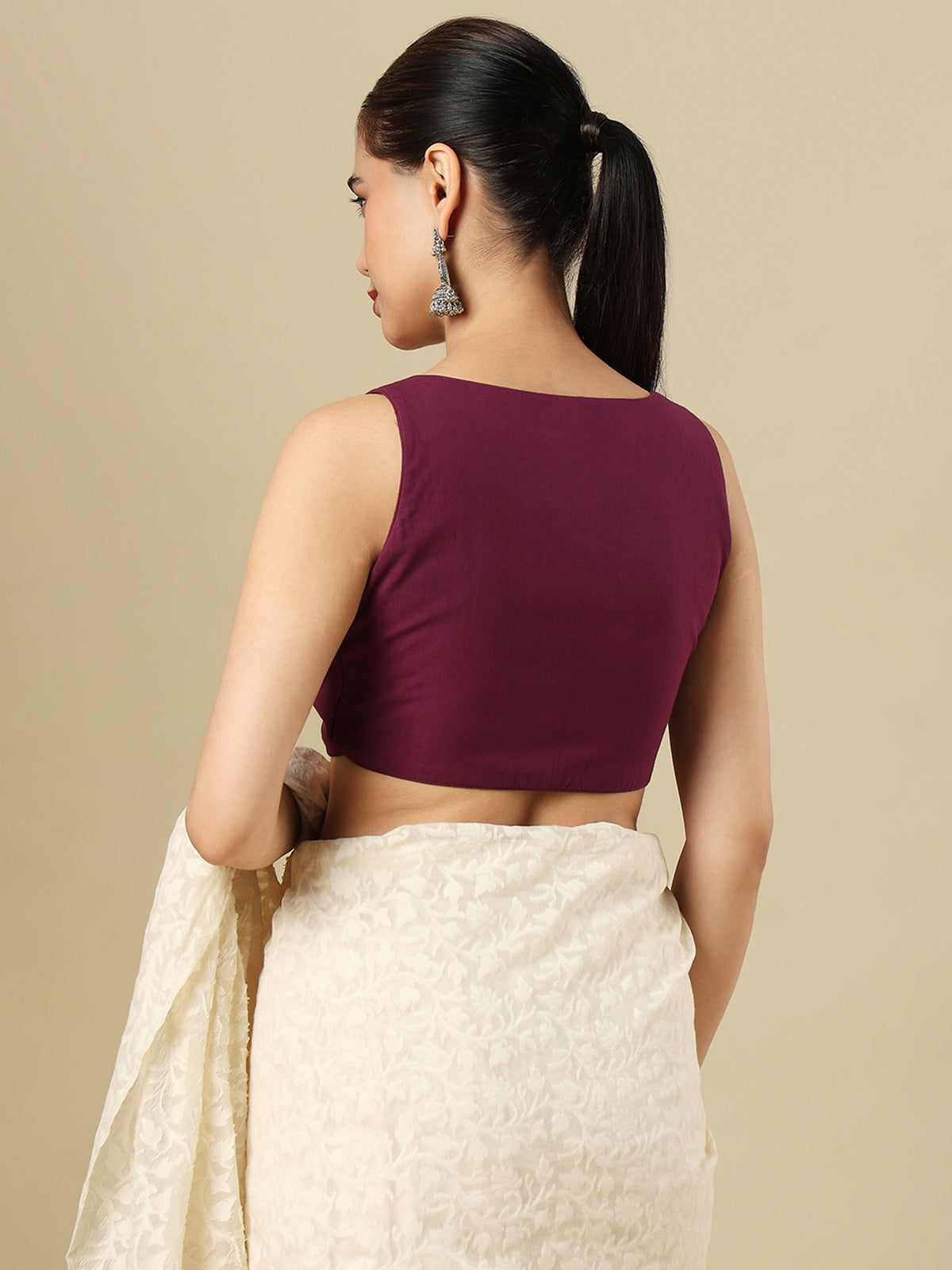 Wine cotton solid blouse with sweetheart neckline and front opening