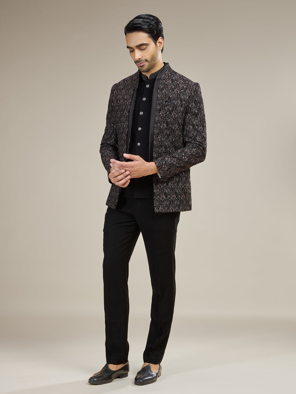 Black mens geometric velvet jodhpuri suit
