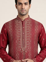Maroon silk blend mens kurta suit with elegant sequined butti work