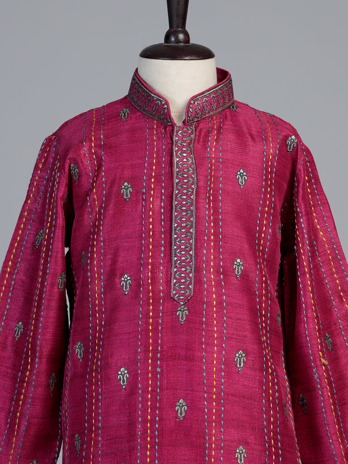 Magenta pink floral butti boys kurta suit