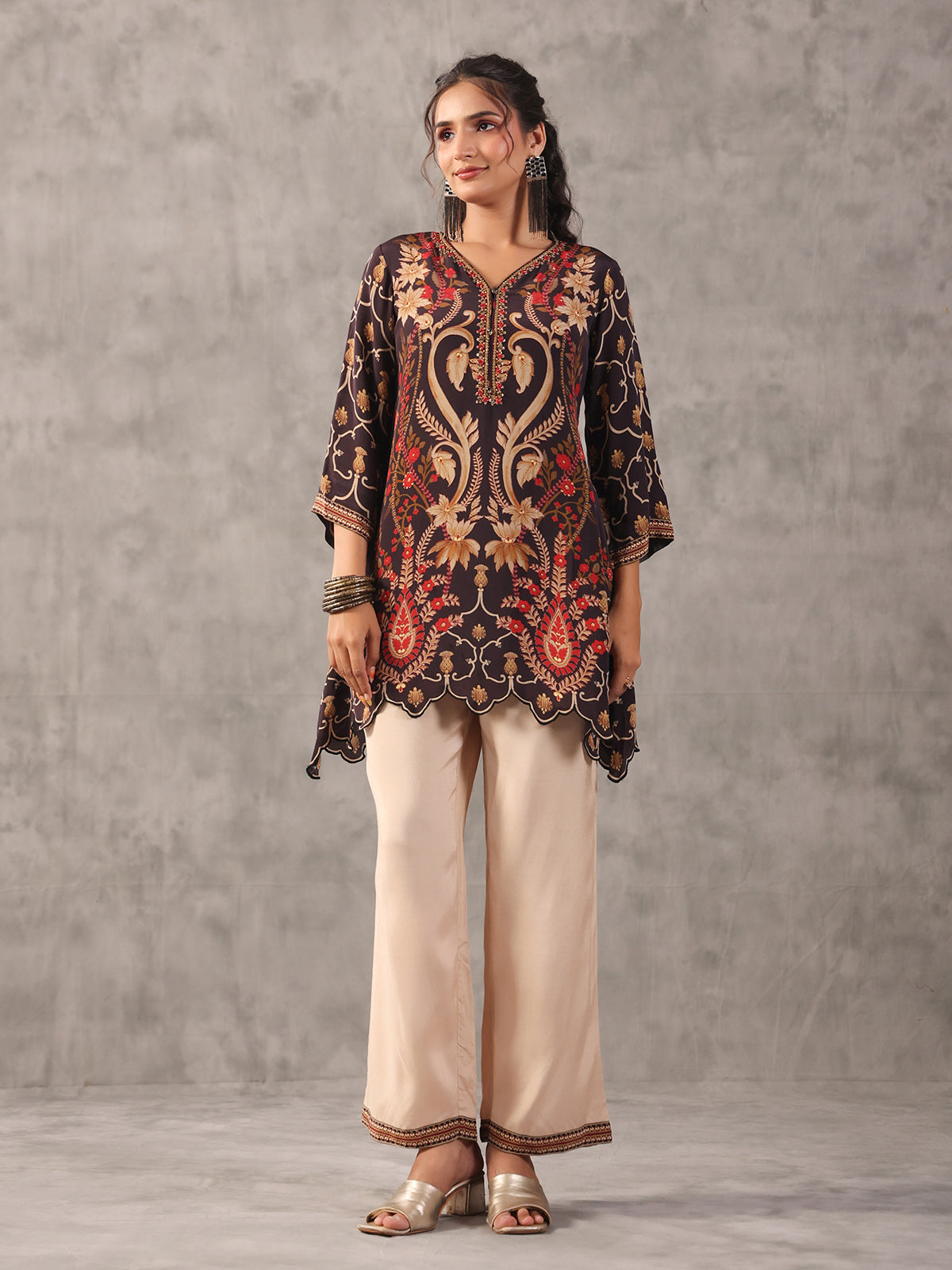 Black scalloped hem cutdana work co ord set