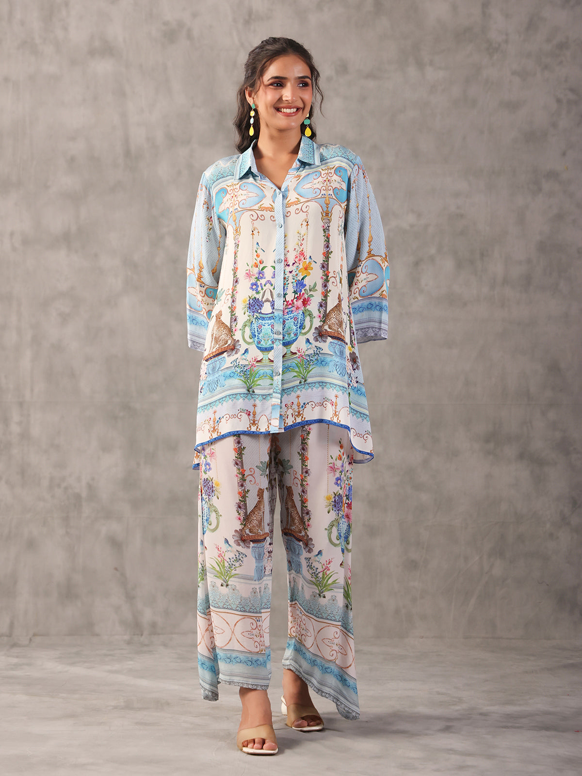 Sky blue european print collar neck palazzo co ord set