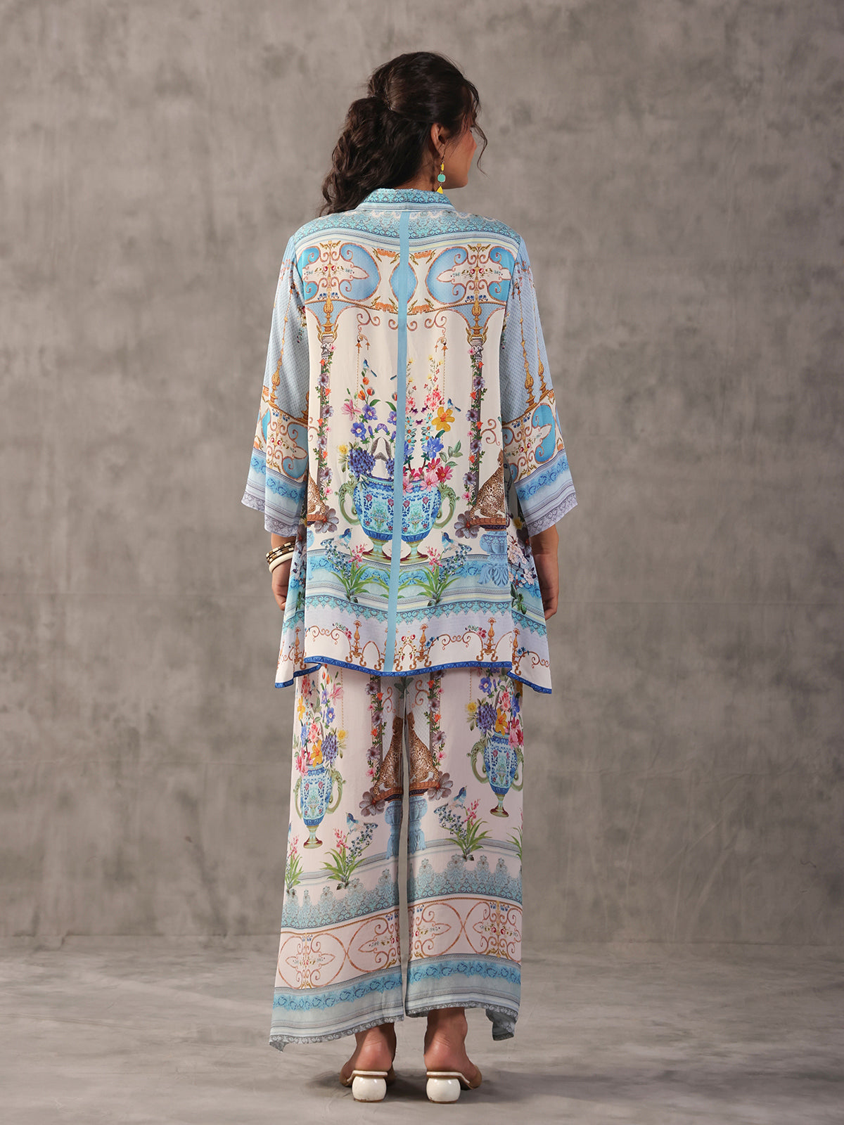 Sky blue european print collar neck palazzo co ord set