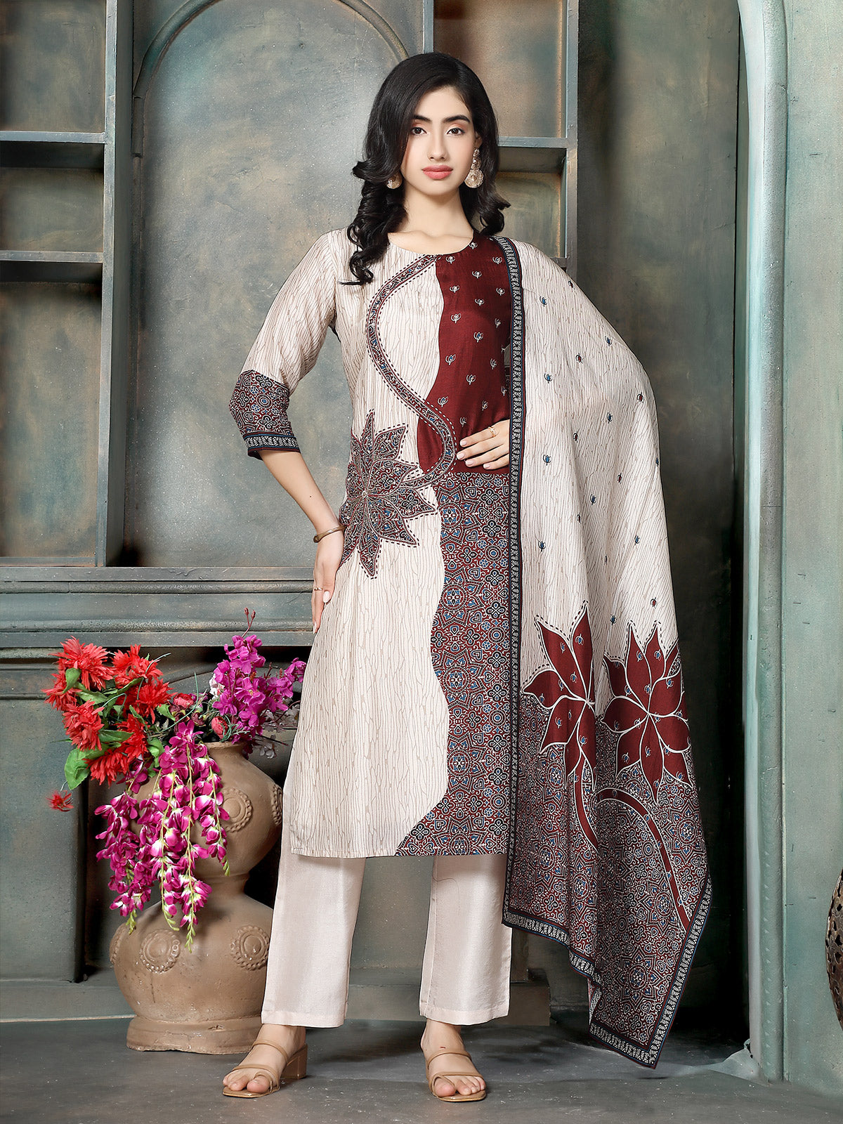 Cream rust floral printed women kurti set