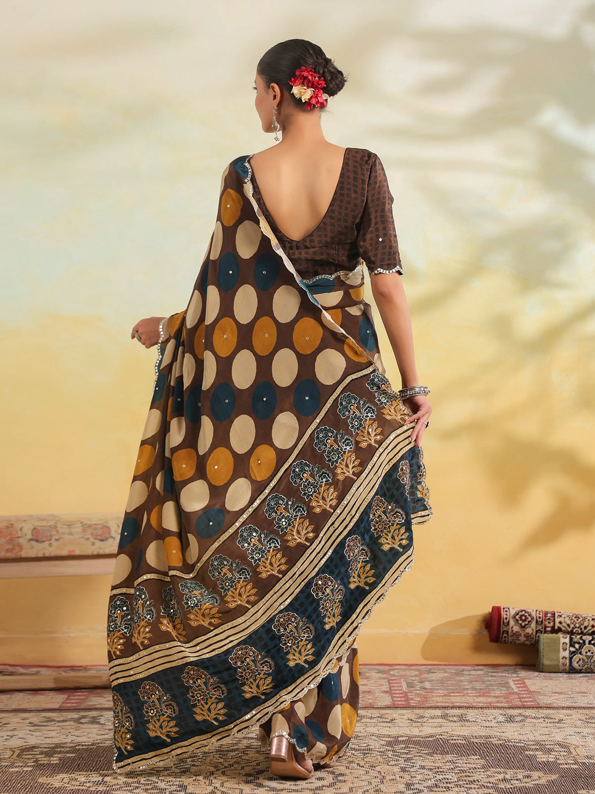 Brown abstract printed crape saree for women