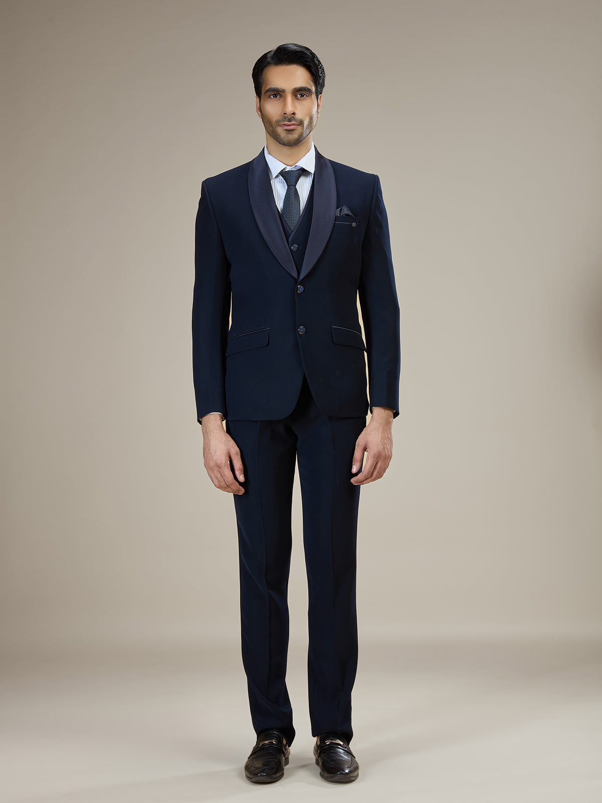 Navy blue classic shawl lapel coat suit