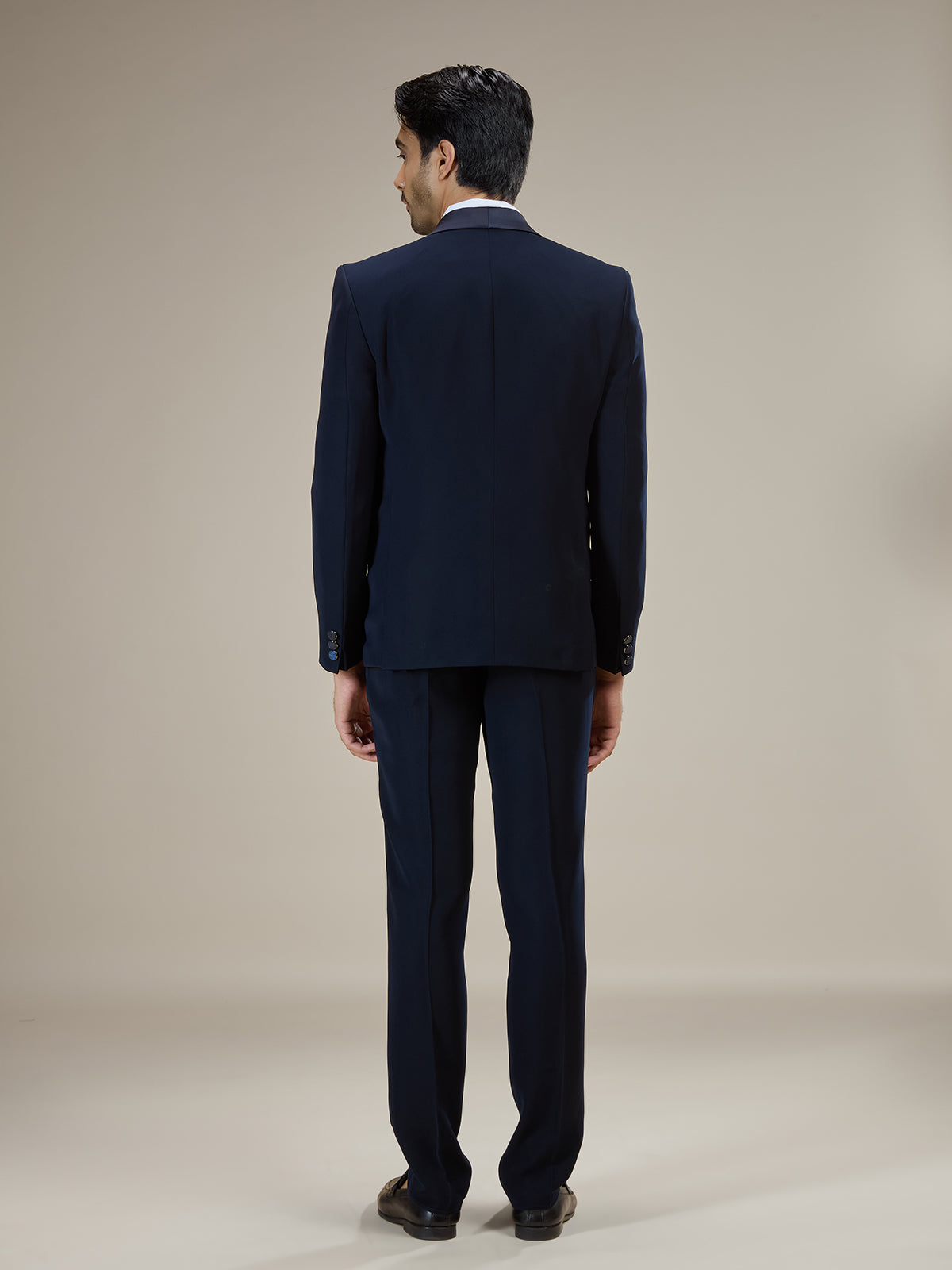 Navy blue classic shawl lapel coat suit