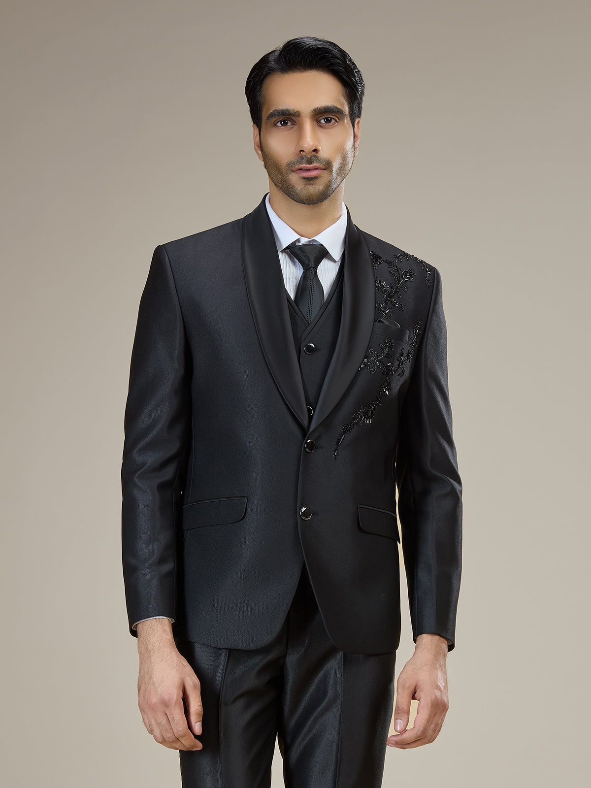 Black embellished shawl lapel coat suit with vest
