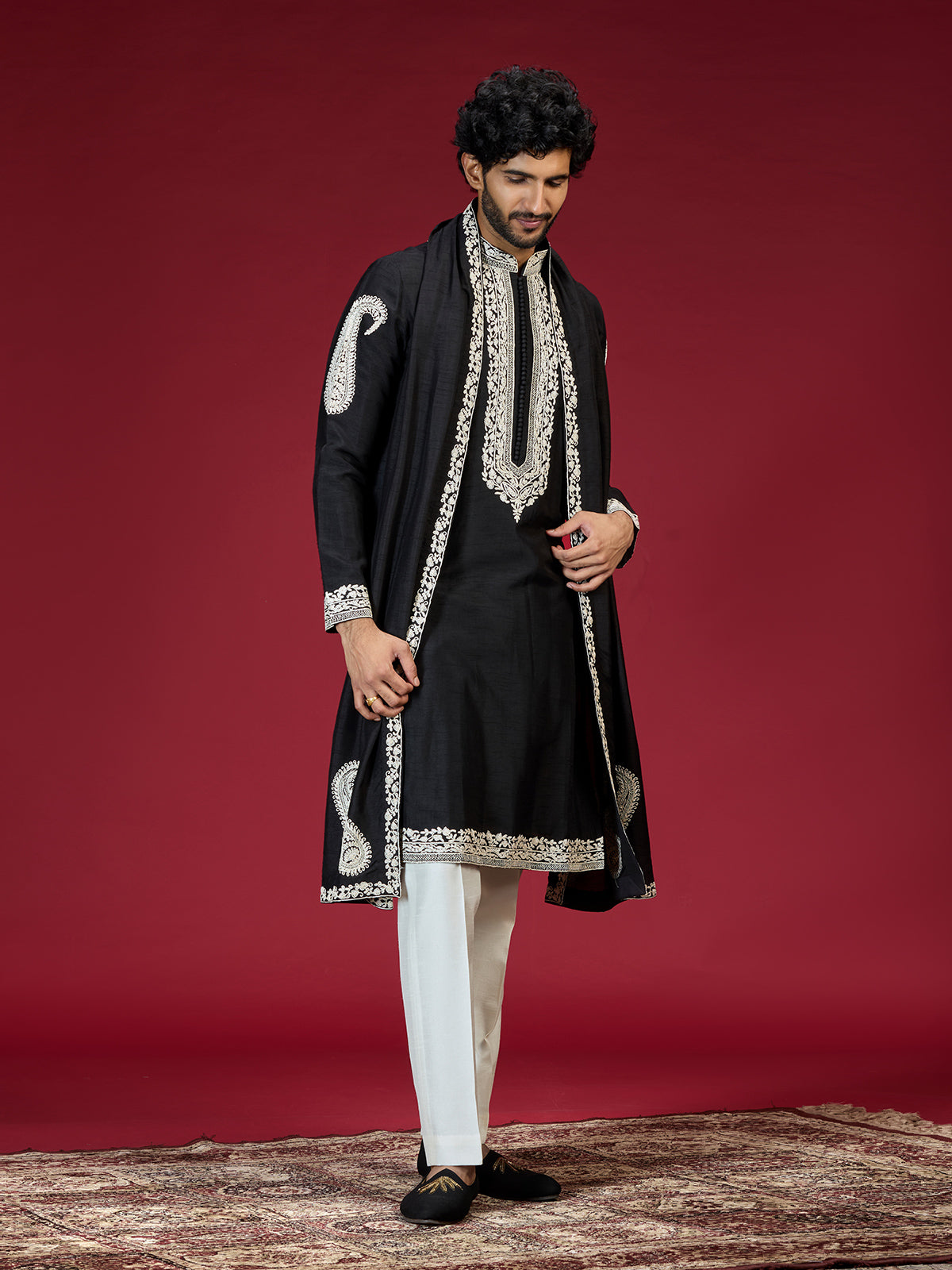 Black embroidered mandarin collar mens kurta suit