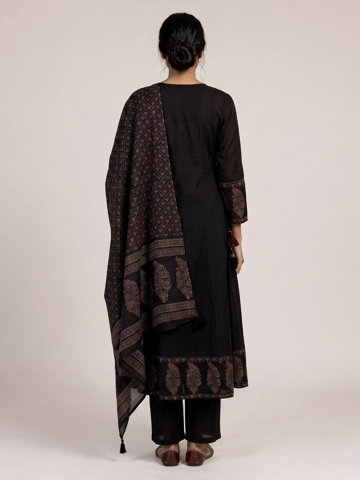 Black cotton silk anarkali kurti set with printed embellishments
