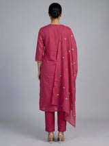 Pink cotton silk blend kurti set with delicate embroidered butti