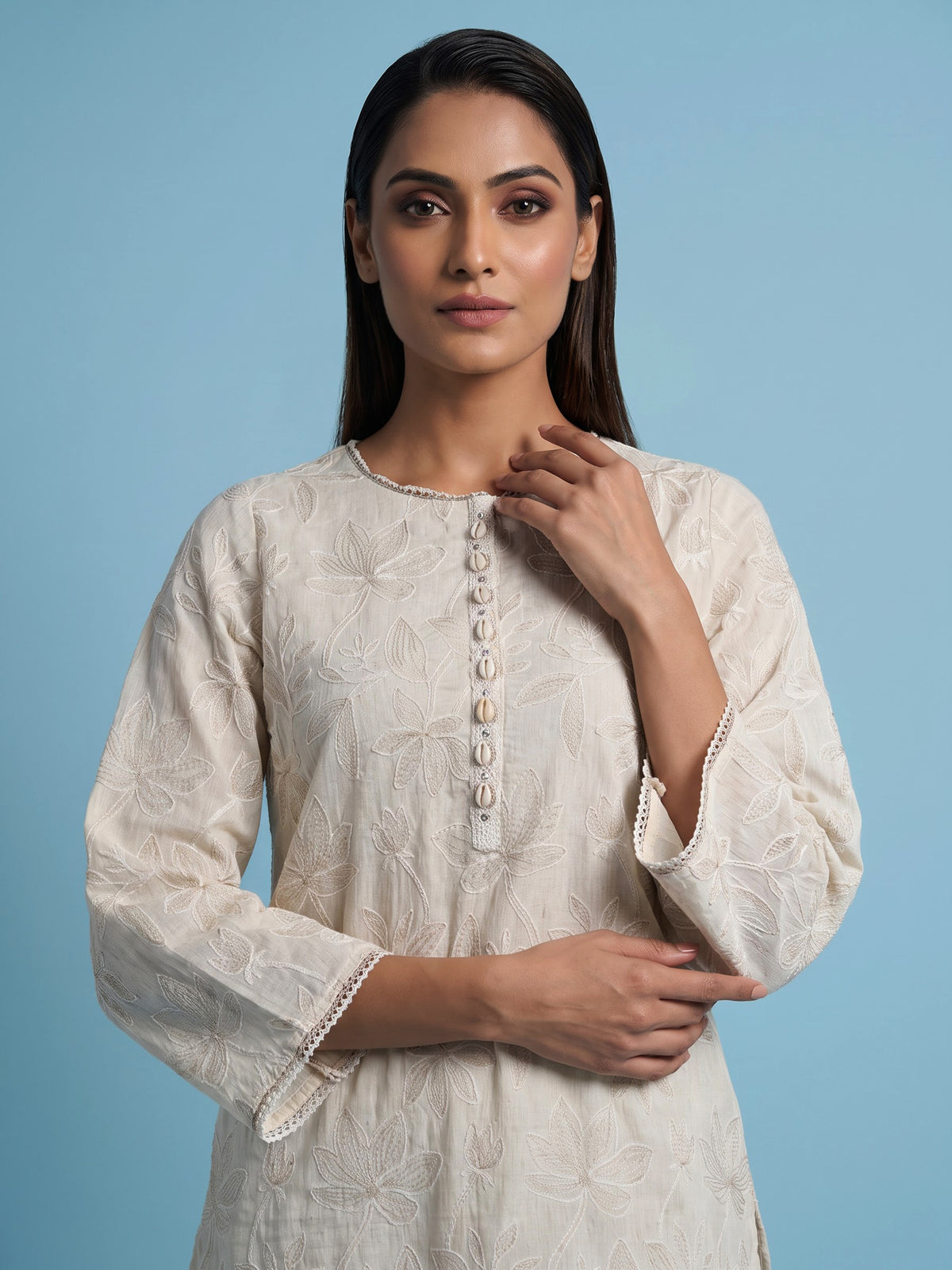 Elegant white cotton blend kurti set with delicate resham work