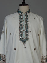 Ivory-white raw silk blend men kurta suit with teal bandhani stole
