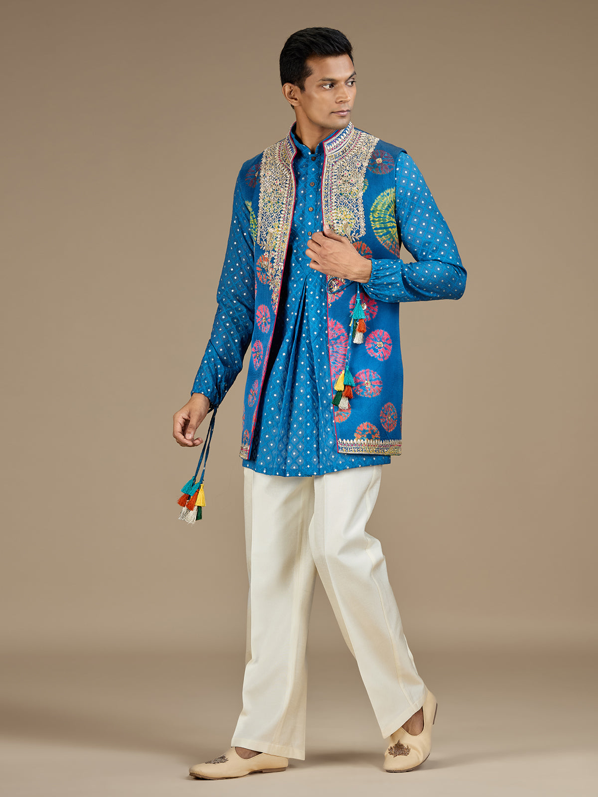 Blue mens majestic bandhani waistcoat kurta set