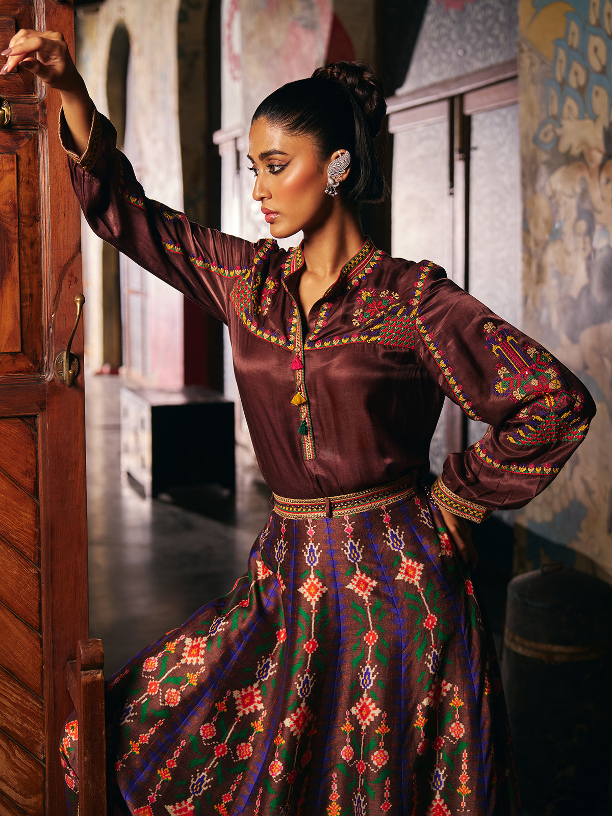 Brown womens floor length Patola suit with mirror embroidery