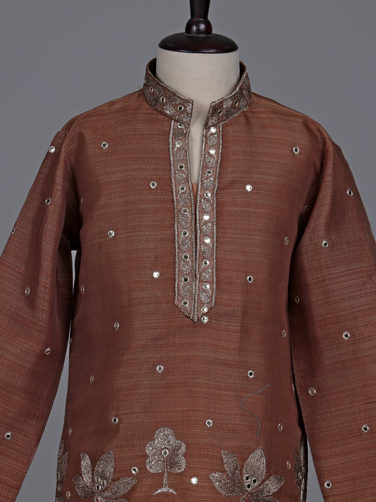 Brown boys Tussar silk blend kurta suit with aabla work