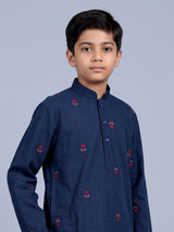 Blue boys cotton blend kurta suit with delicate butti work
