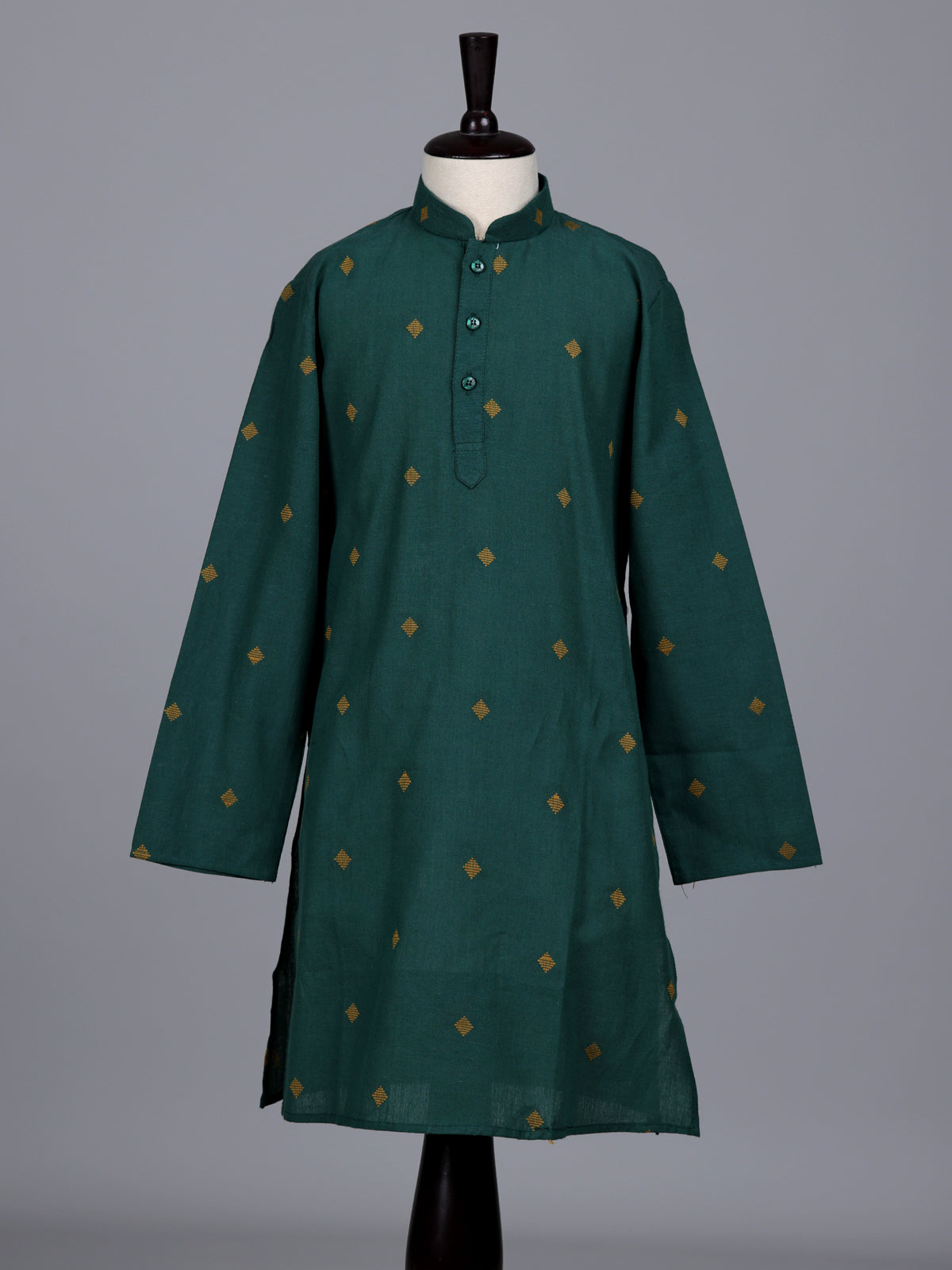 Bottle green boys cotton blend kurta suit with butti work