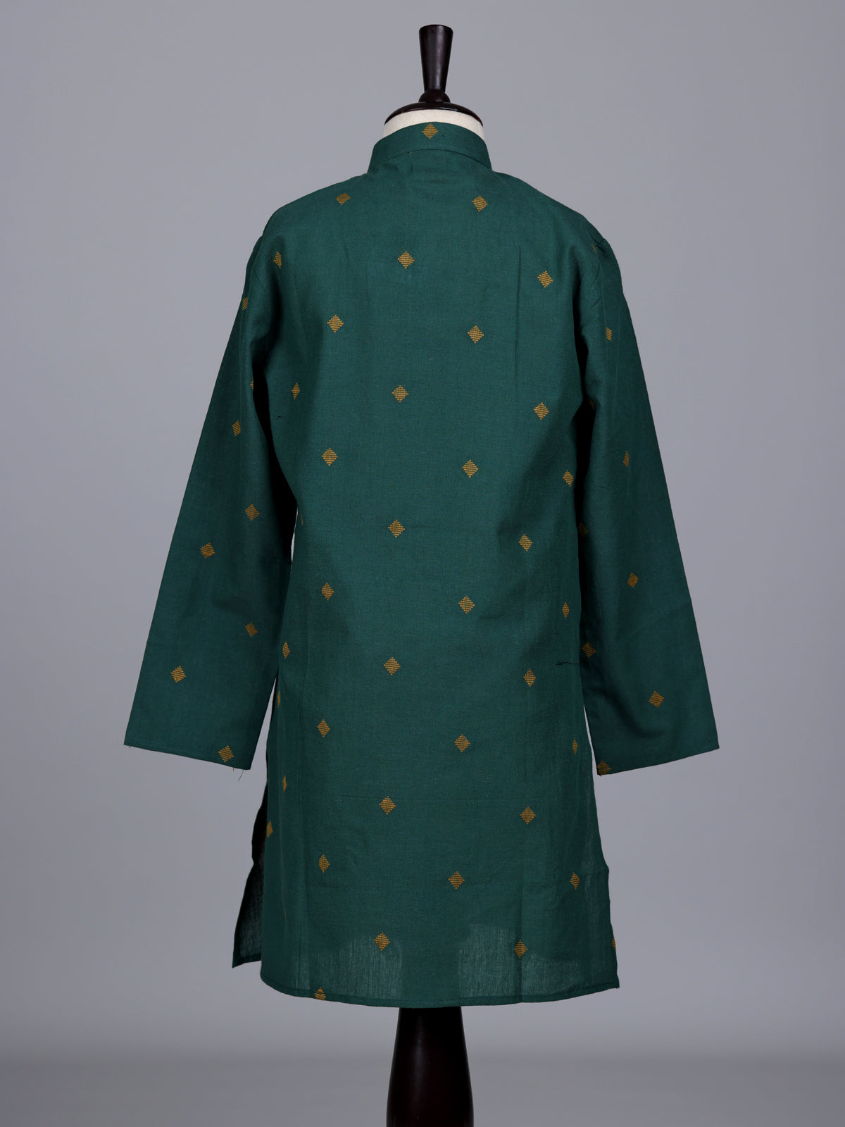 Bottle green boys cotton blend kurta suit with butti work