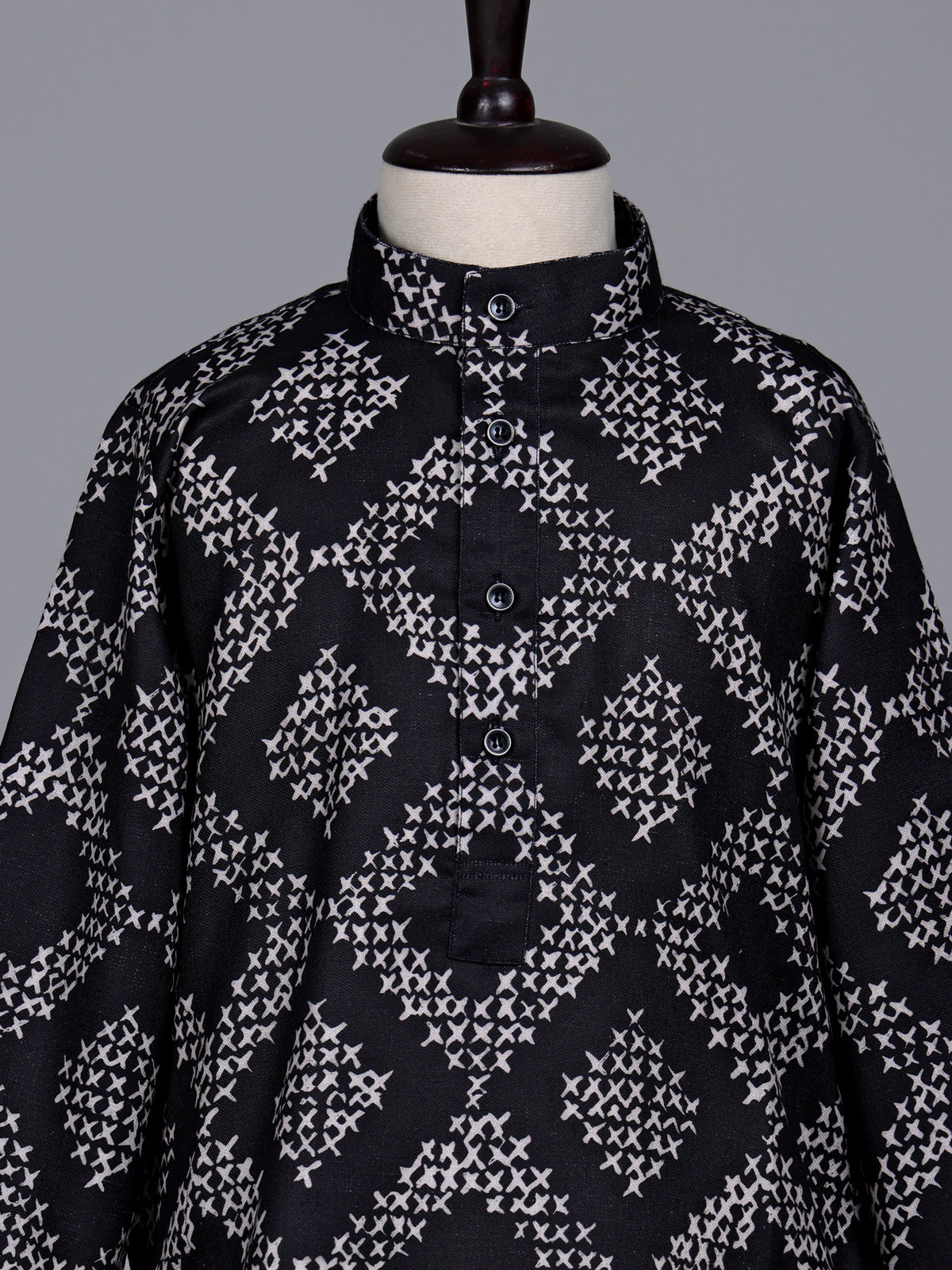 Black boys cotton kurta suit with contemporary printed detailing