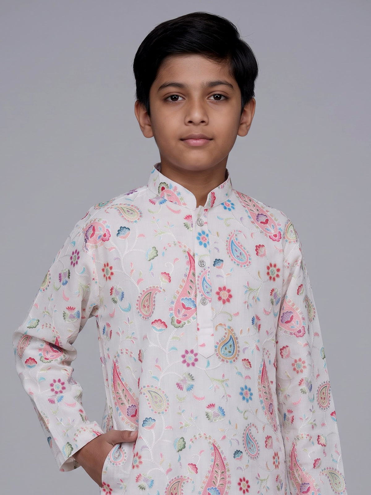 Cream boys cotton linen kurta suit with floral thread detailing