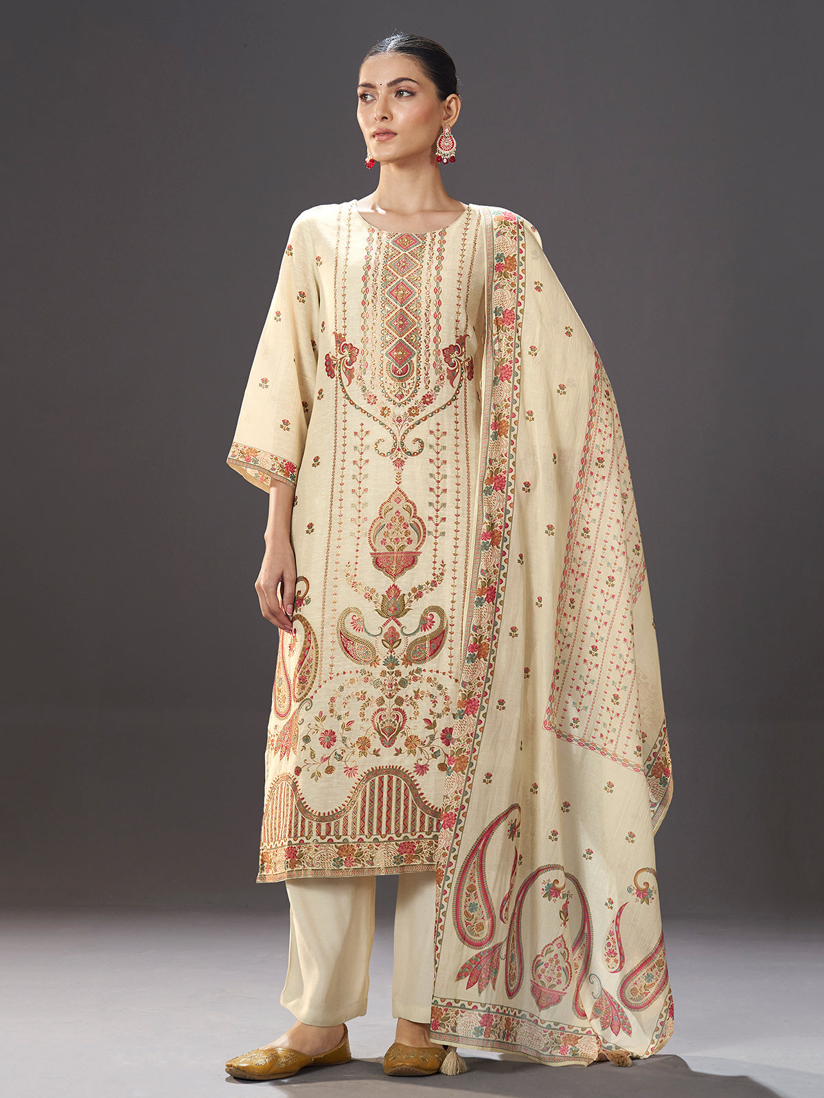 Cream cotton blend kashmiri inspired kurti set with zari detailing