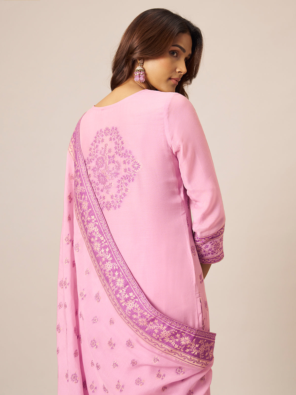 Soft pink cotton blend kurti set with kashmiri motifs