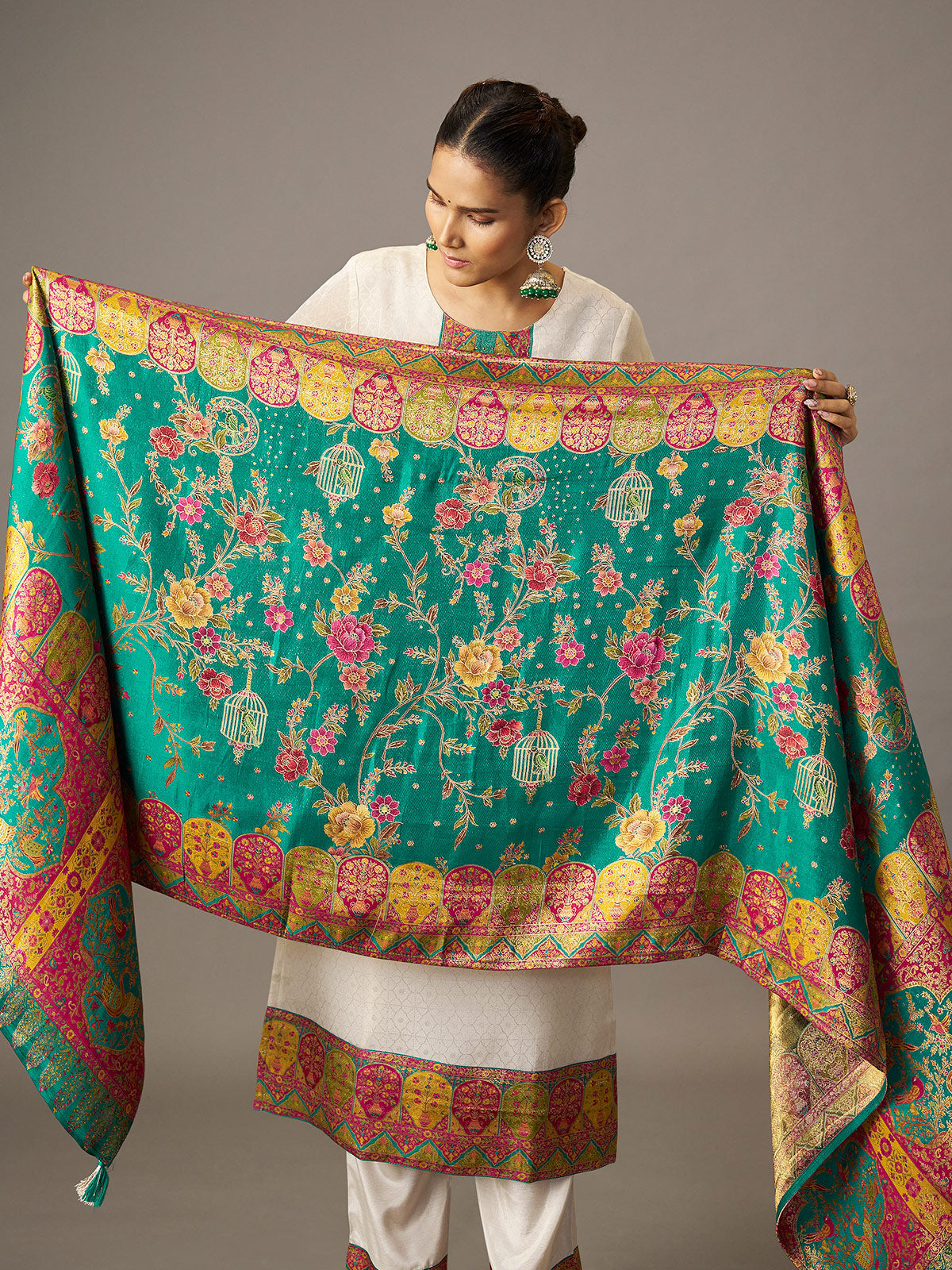 Off white cotton blend kurti set with multicolor jacquard dupatta