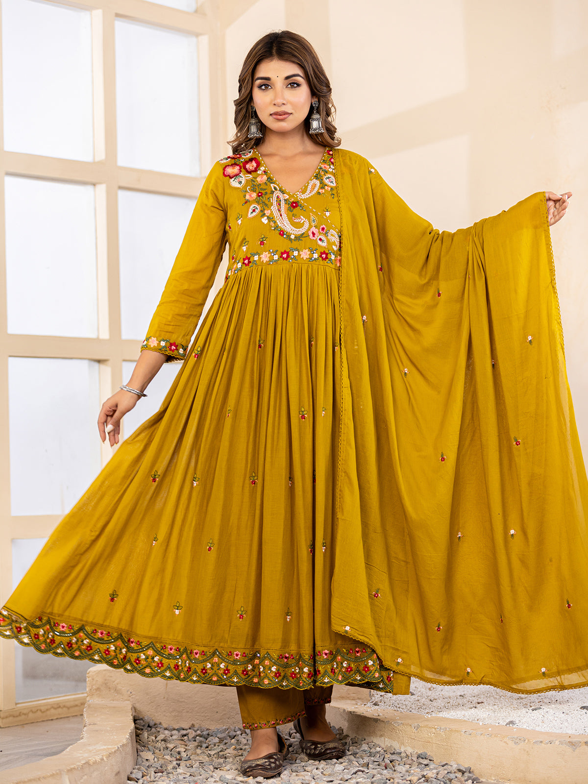 Mustard yellow paisley women kurti set