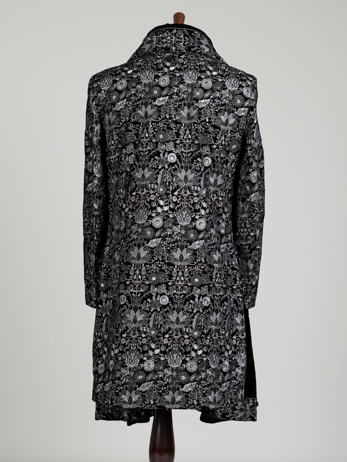 Black georgette slim fit bandhgala indowestern set for mens weddings
