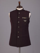 Wine premium waistcoat with crest pins and chain brooch for mens