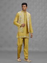 Yellow heritage mens waistcoat set