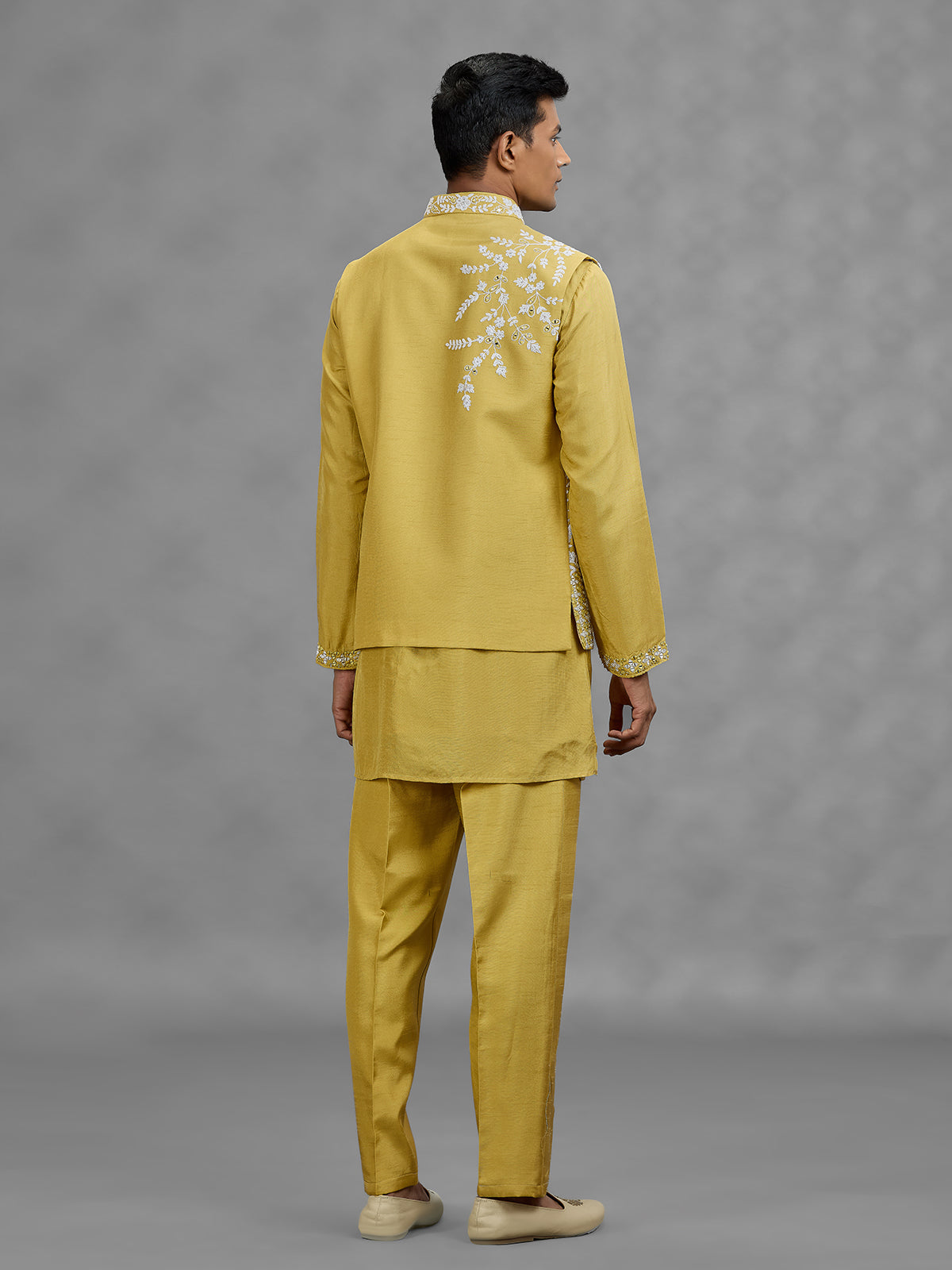 Yellow heritage mens waistcoat set