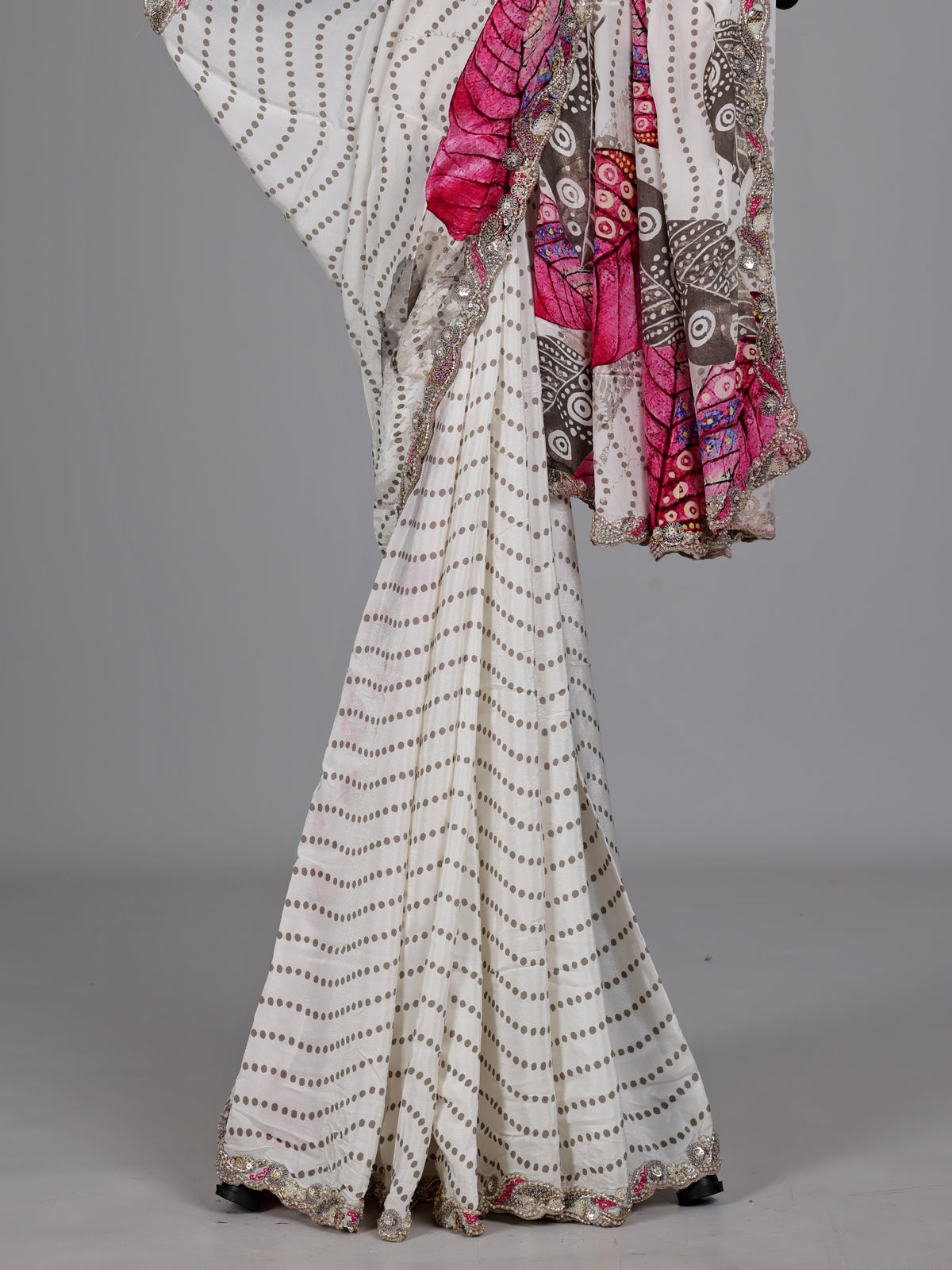 Off-white printed crepe saree with readymade blouse