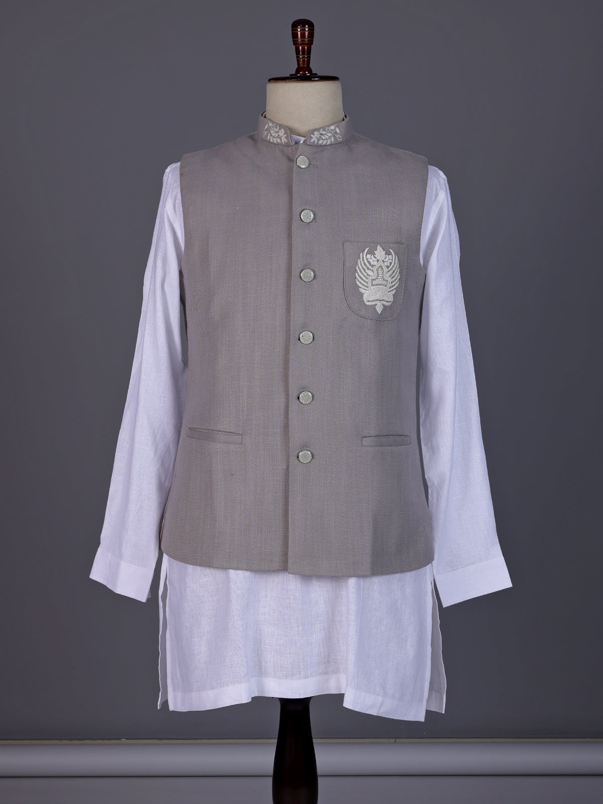 Grey and white textured cotton-silk waistcoat set with ornate buttons