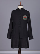 Black textured silk-blend waistcoat set with zardosi crest detailing