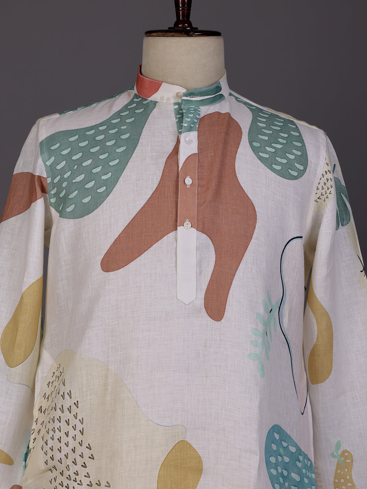 White printed cotton linen kurta with Chinese collar for mens