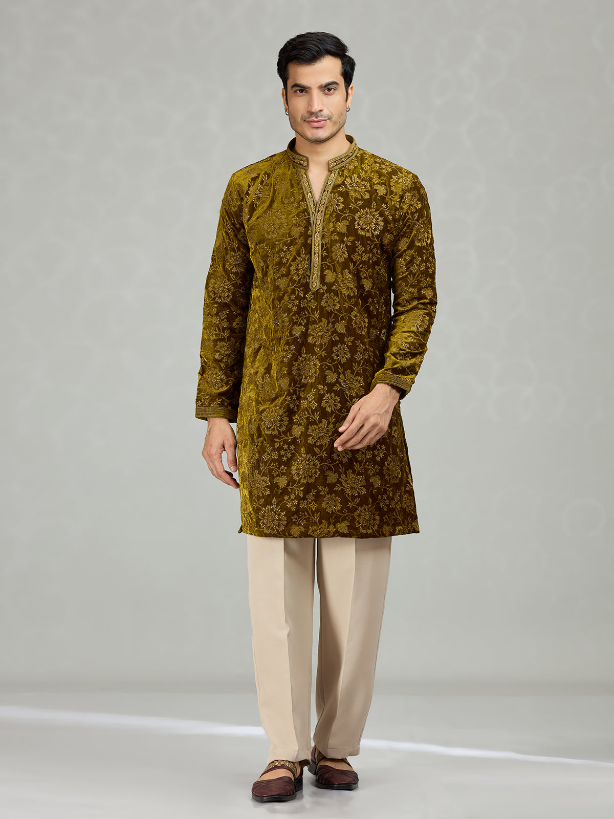 Mehendi green floral velvet grandeur men kurta suit