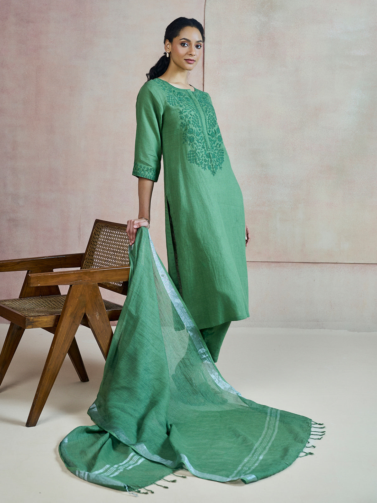Green botanical vine embroidery women kurti set