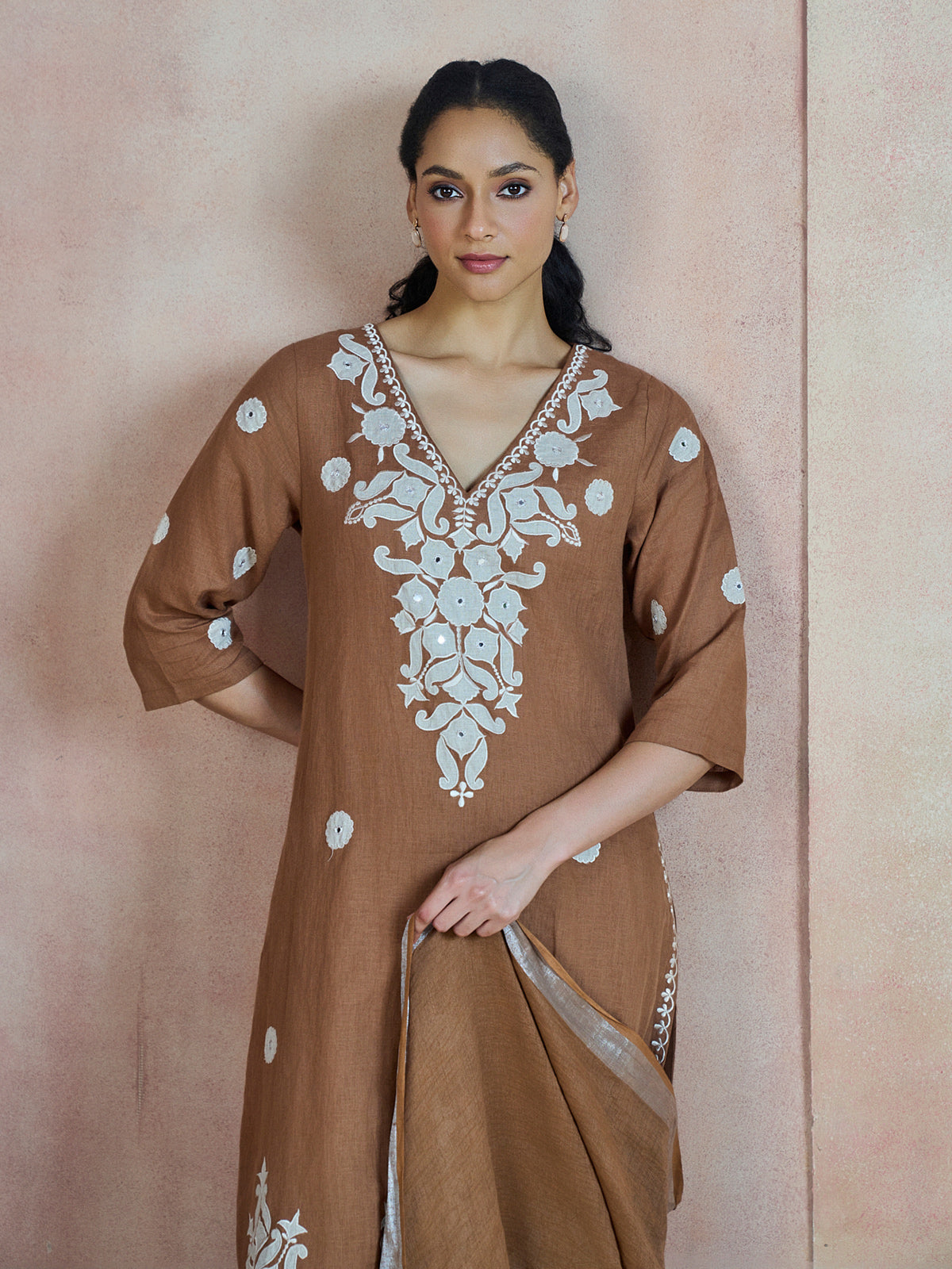 Brown aabla floral border women kurti set