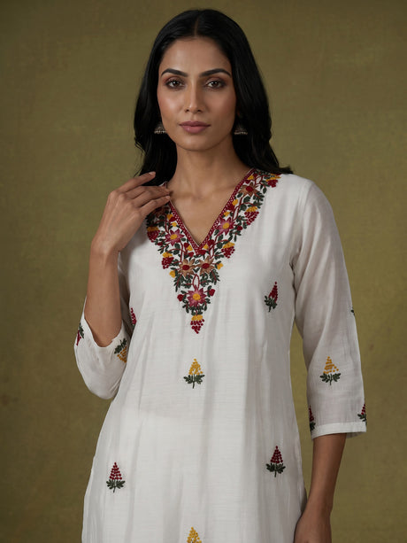 White tusser silk kurti set with delicate floral embroidery