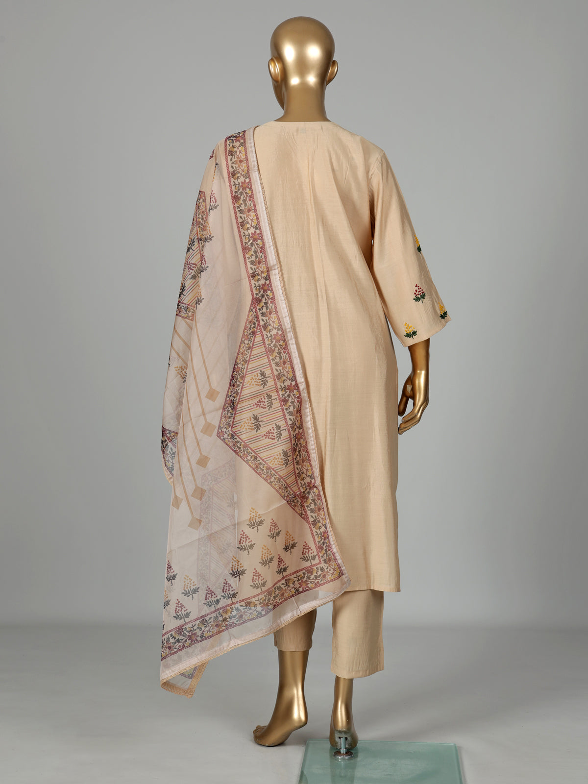 Beige tusser silk kurti set with floral thread embroidery