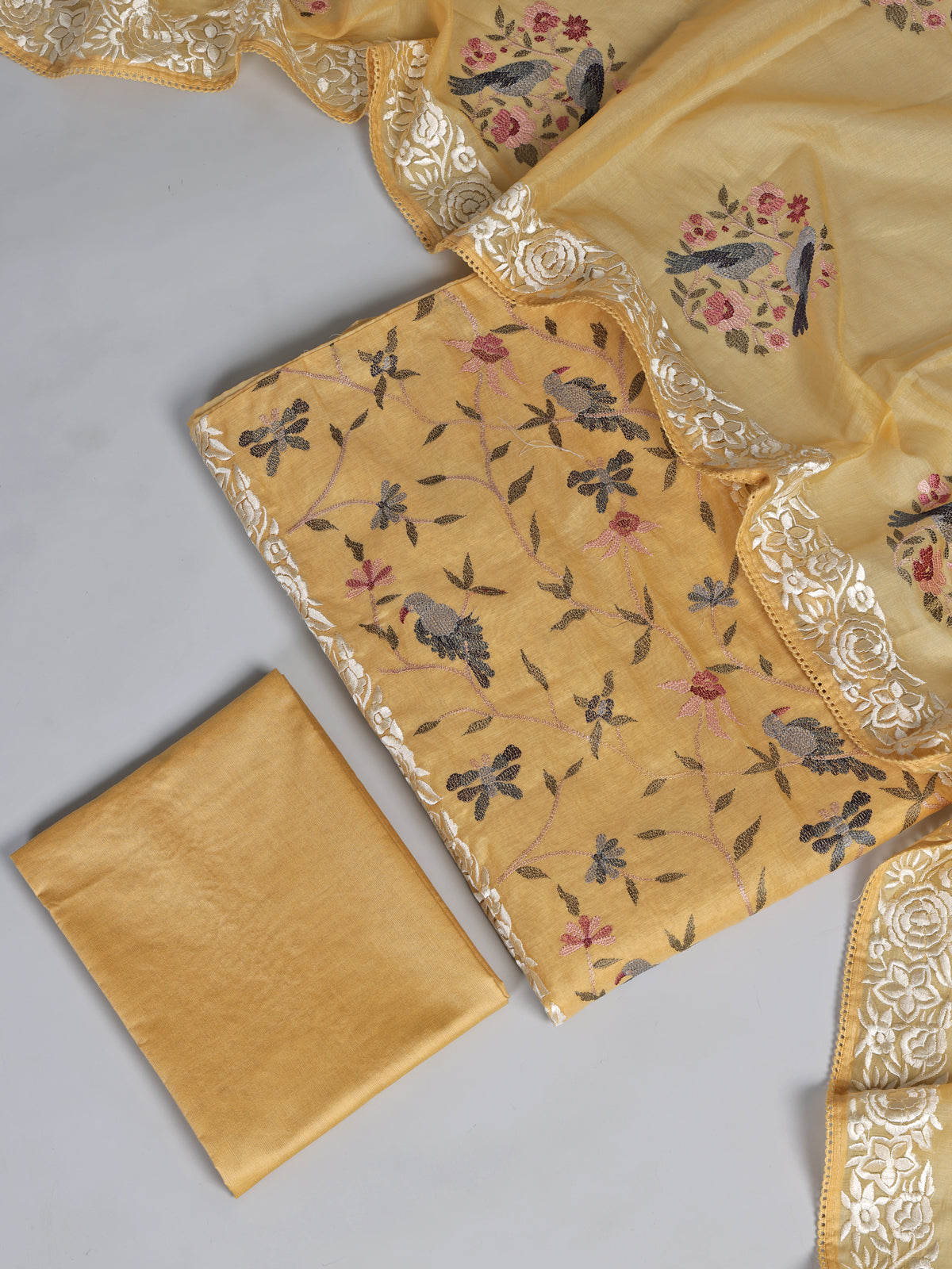 Yellow persian garden bird women pant suit