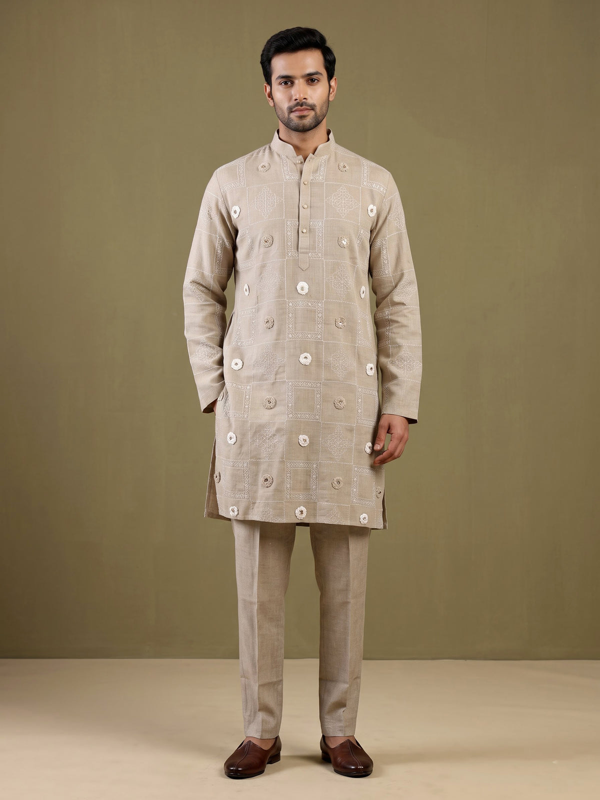 Beige linen kurta suit with floral thread embellishments
