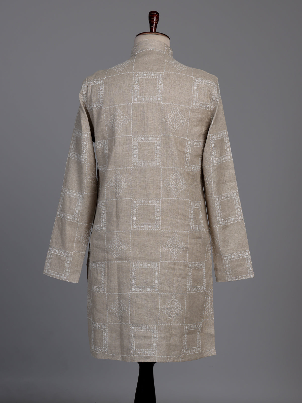 Beige linen kurta suit with floral thread embellishments