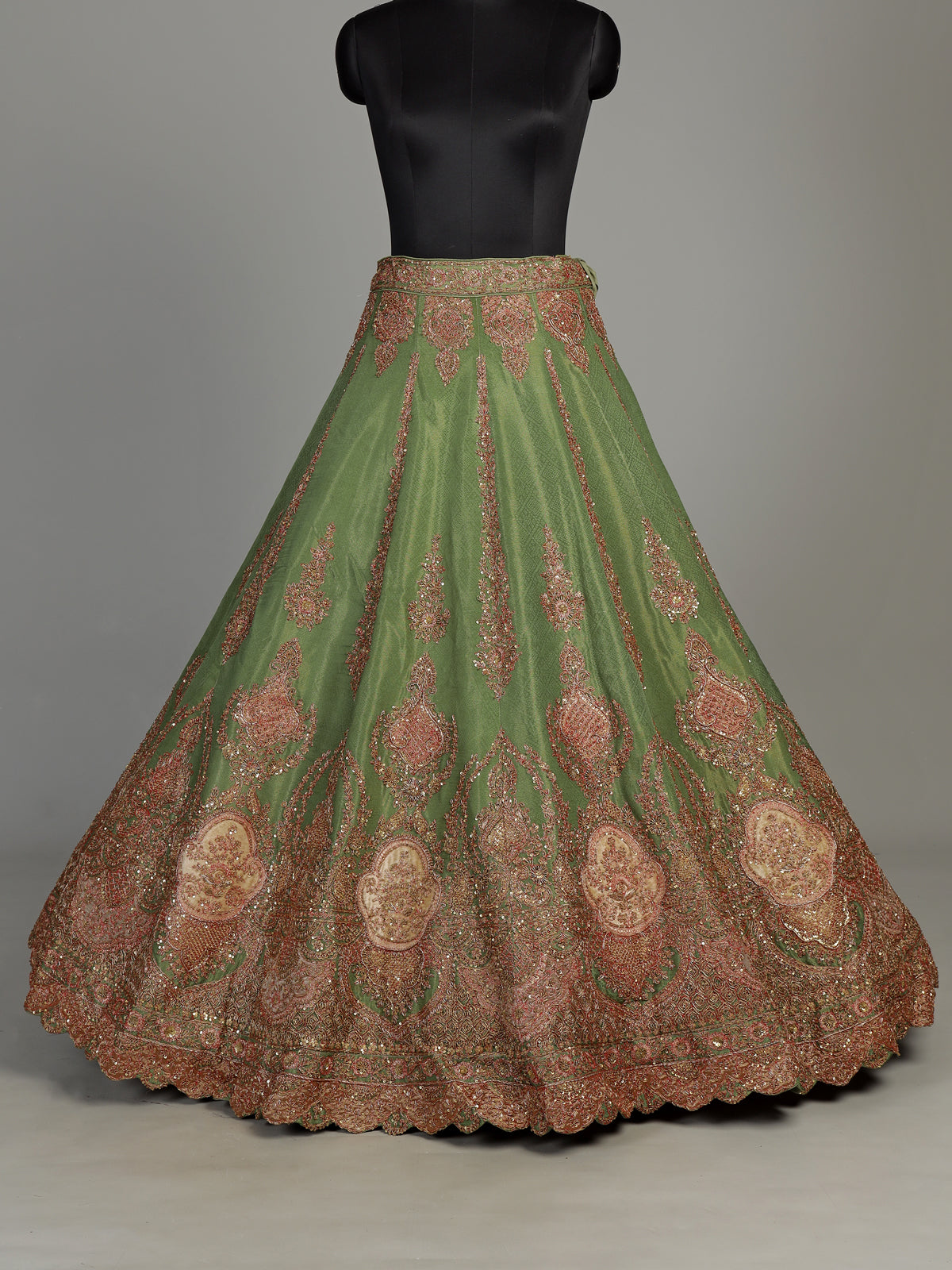 Green crinkled silk unstitched lehenga choli with zardosi work