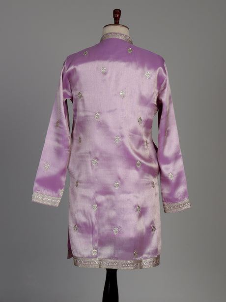 Pastel lilac silk blend kurta set with embroidered yoke detailing