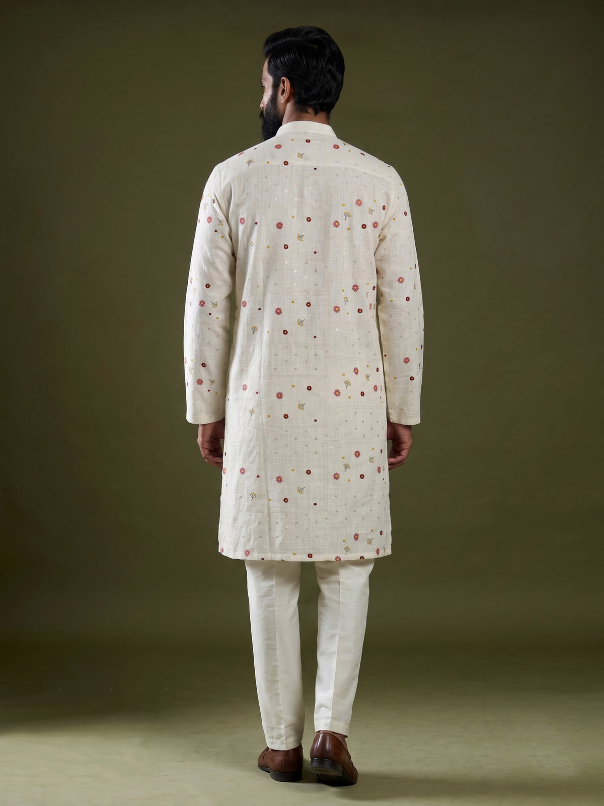 Cream cotton silk kurta set with chikankari floral embroidery